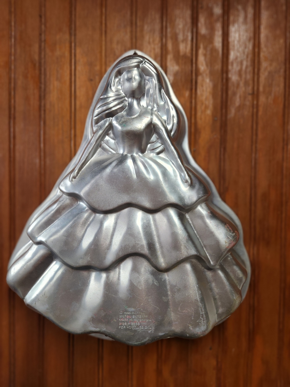 Barbie cake pan